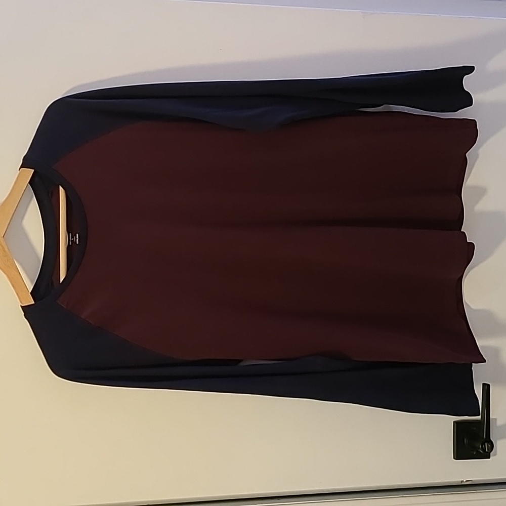 OLD NAVY Men's Raglan Long sleeve in size large